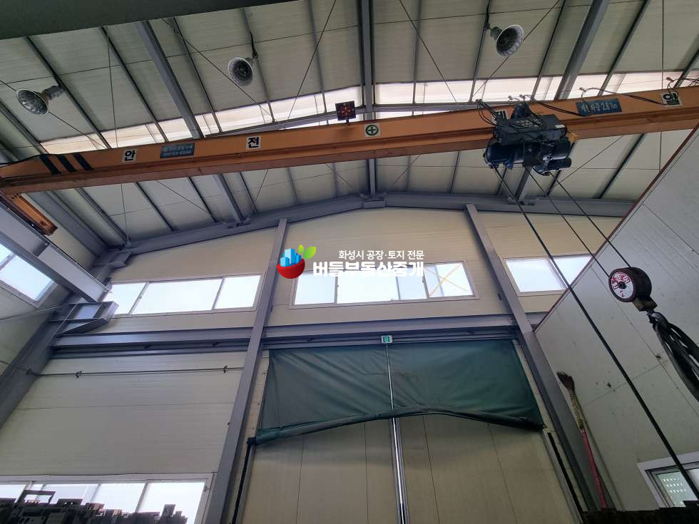 경기 화성만세구 우정읍 주곡리 조암IC5분거리 사무실30평별도 호이스트 전기100KW 월세 매물번호 10047 사진 3