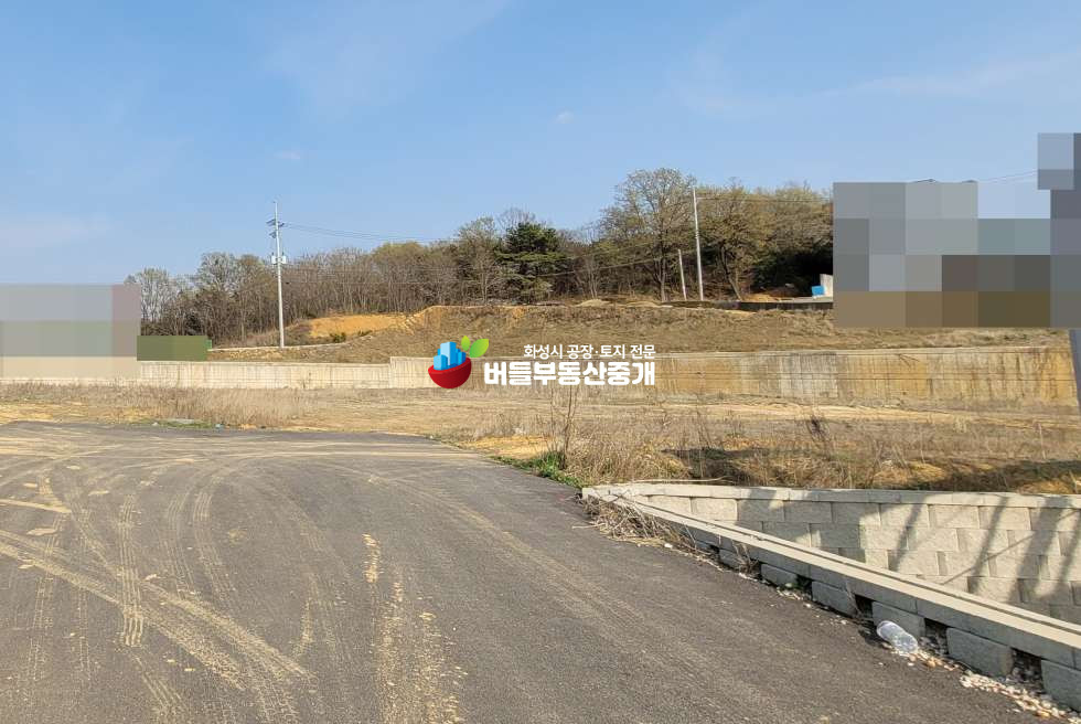 경기 화성만세구 장안면 사랑리 2차선 도로변 1000여평 공장부지 매매(3번부지) 매매 매물번호 10086 사진 1
