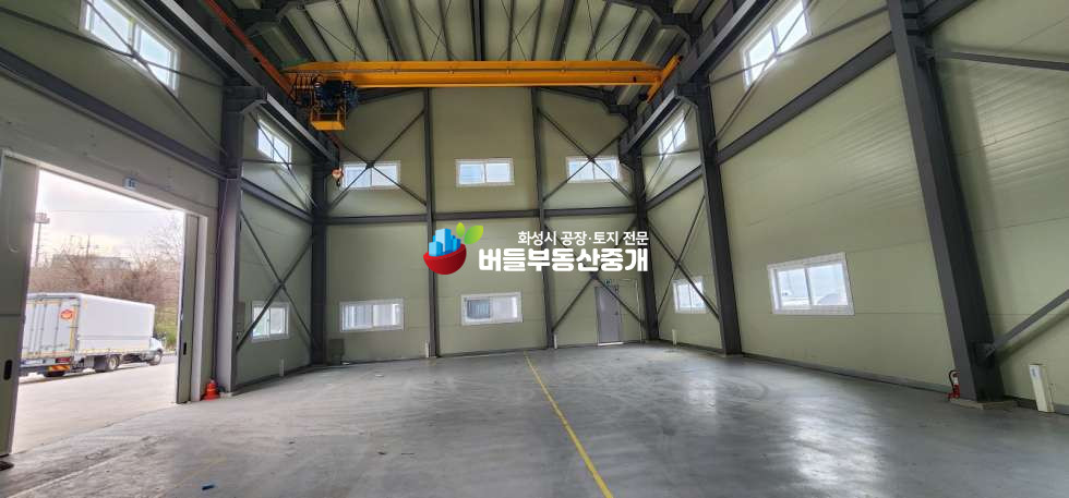경기 화성만세구 우정읍 주곡리 조암ic근처 소형공장임대 60평공장 호이스트2.8톤 월세 매물번호 10181 사진 2